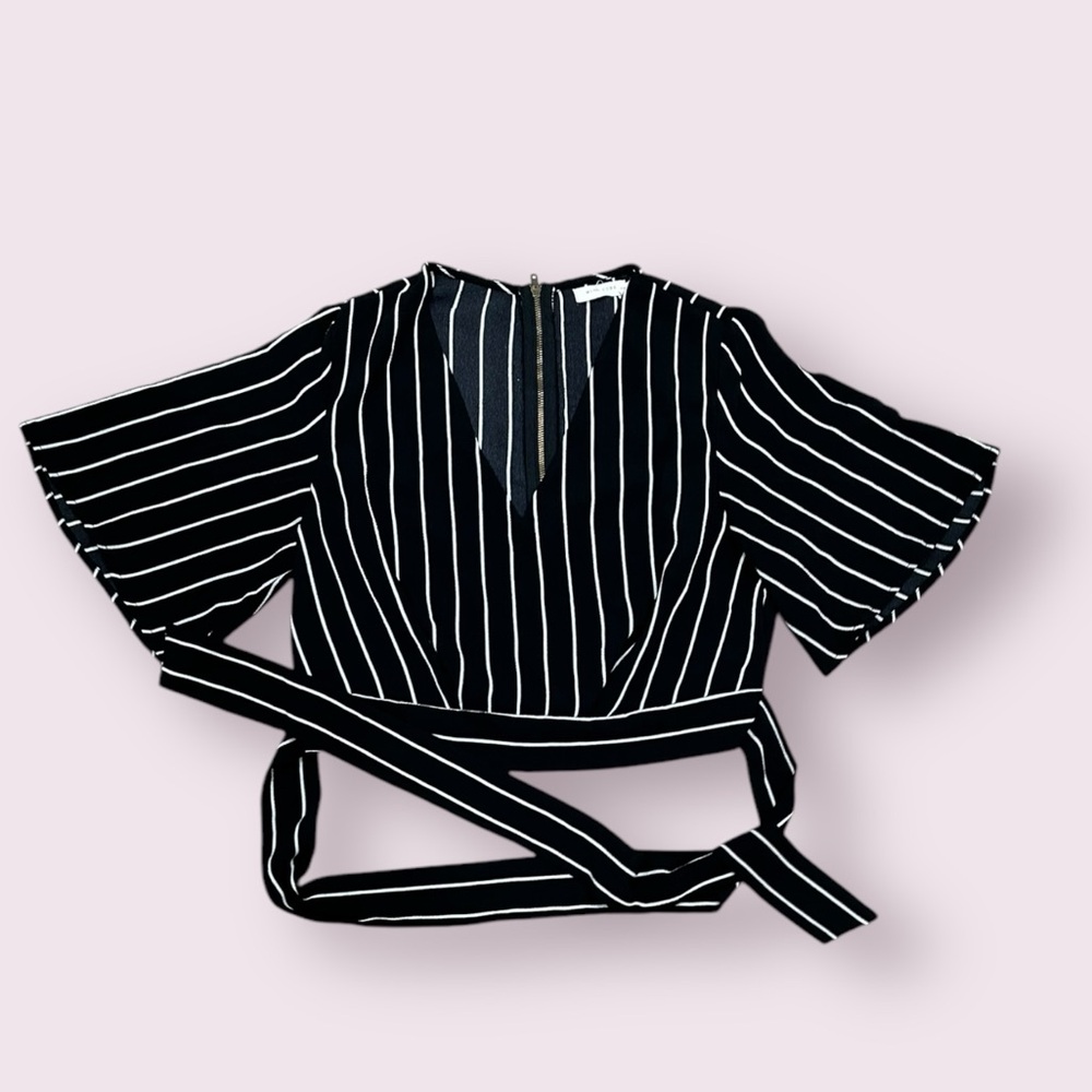 Trendy Striped Cropped Top - Size M